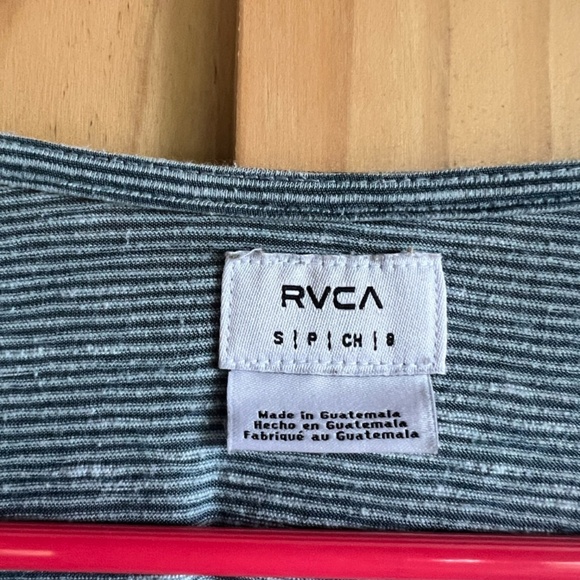 RVCA Crop Tee - Picture 3 of 3